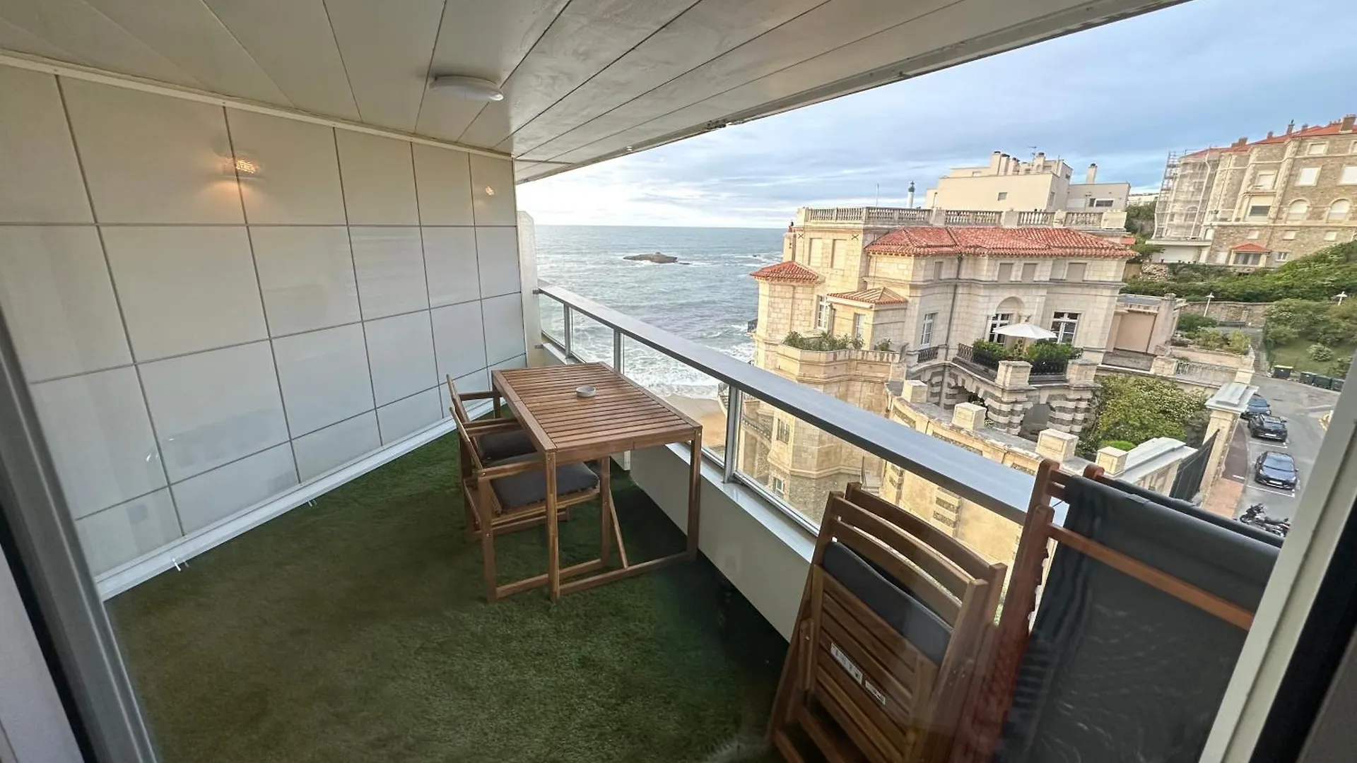 Appartement Studio Front De Mer Biarritz - Spa & Thalasso